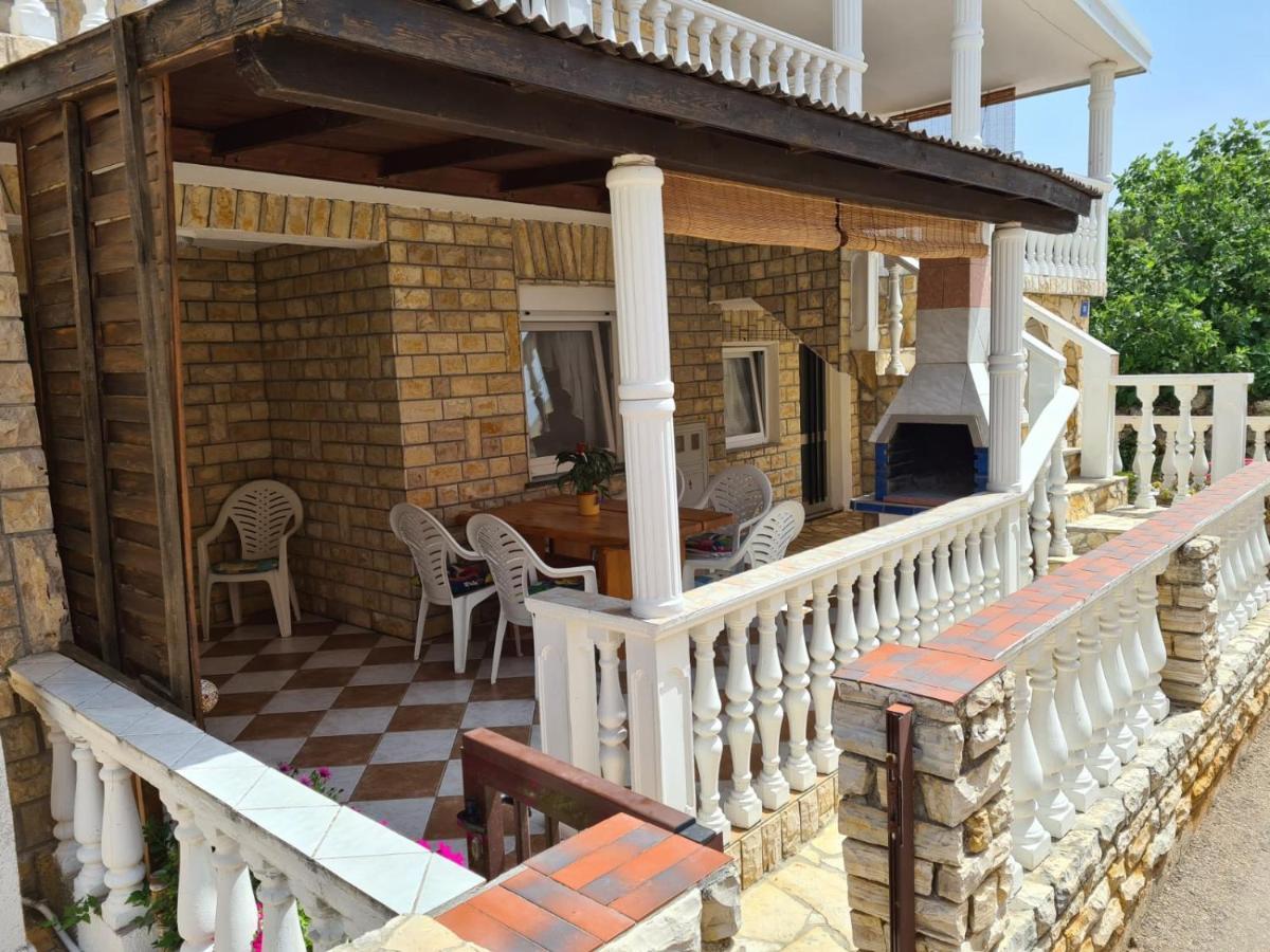 Apartments Tuka Near The Beach Вир Екстер'єр фото