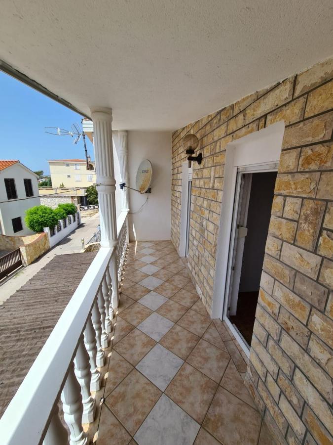 Apartments Tuka Near The Beach Вир Екстер'єр фото